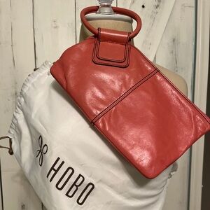 HOBO Sable Wristlet Leather Hobo Bag